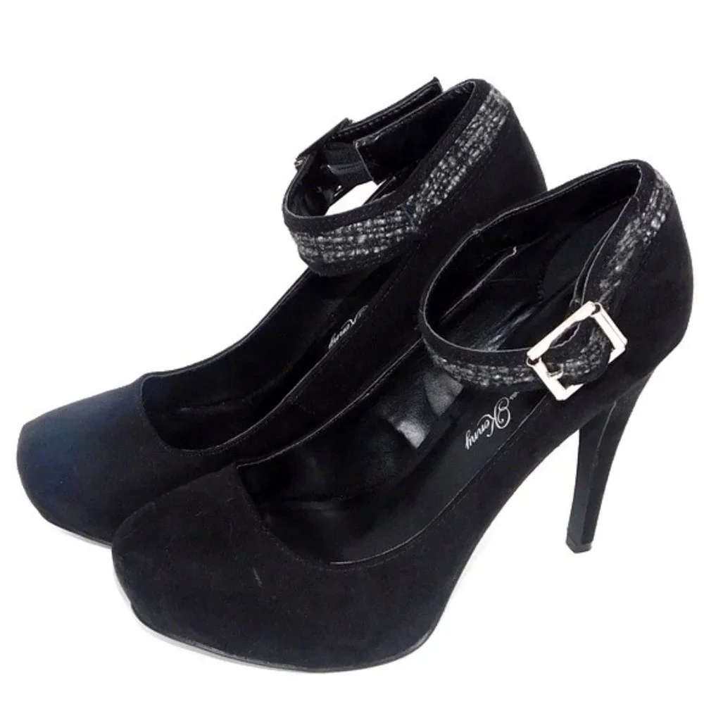 Vintage Penny Loves Kenny Black Suede Pump